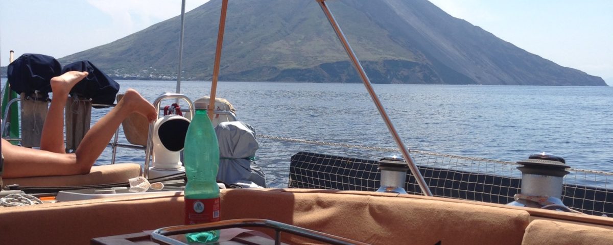 Rossodisera - sailboat - noleggio barca a vela - charter napoli beneteau57